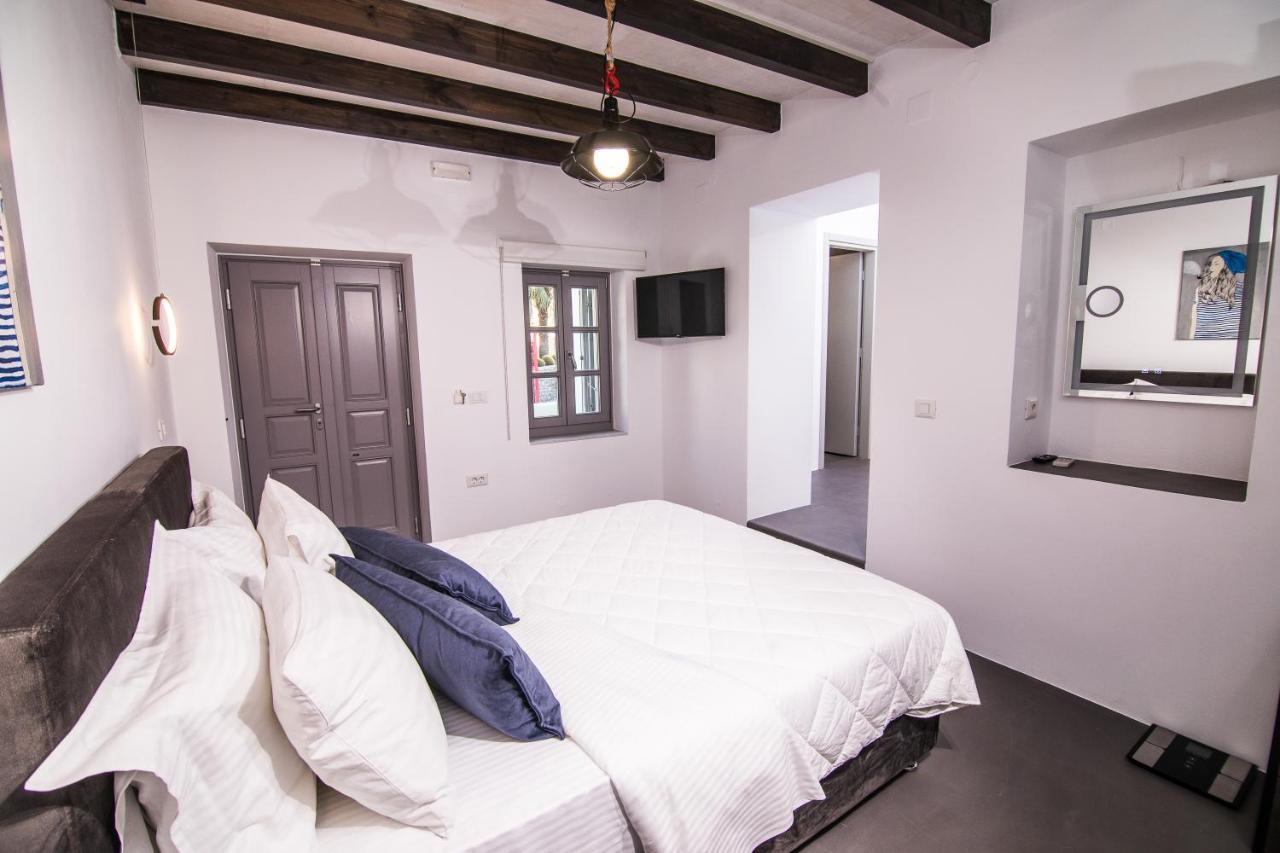 Ialemos Group Apartment Symi Exterior photo